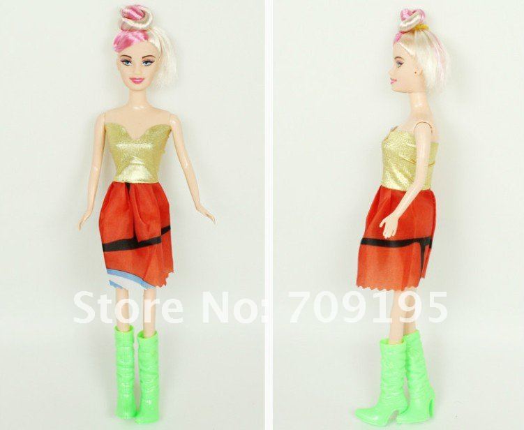 Подарочный набор Кукла с аксессуарами