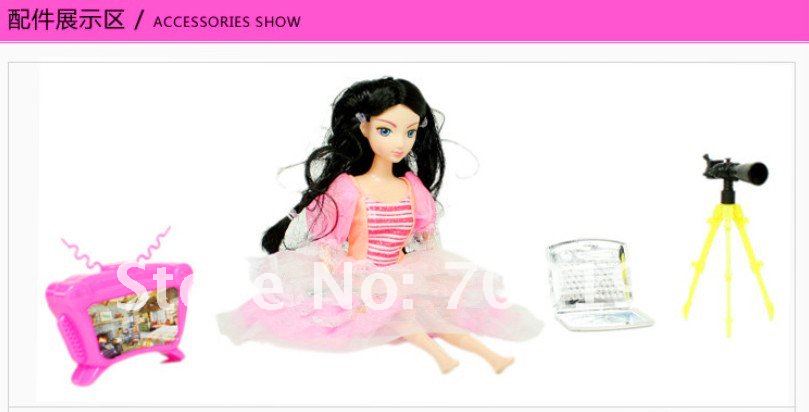 Подарочный набор Кукла с аксессуарами, G03D