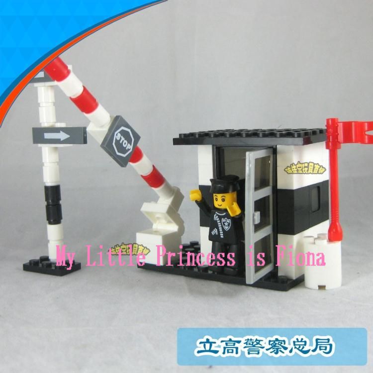 Конструктор Полицейский участок, 890 деталей