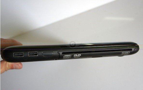 D525 - Ноутбук, Intel D525 1.86GHz, 13.3