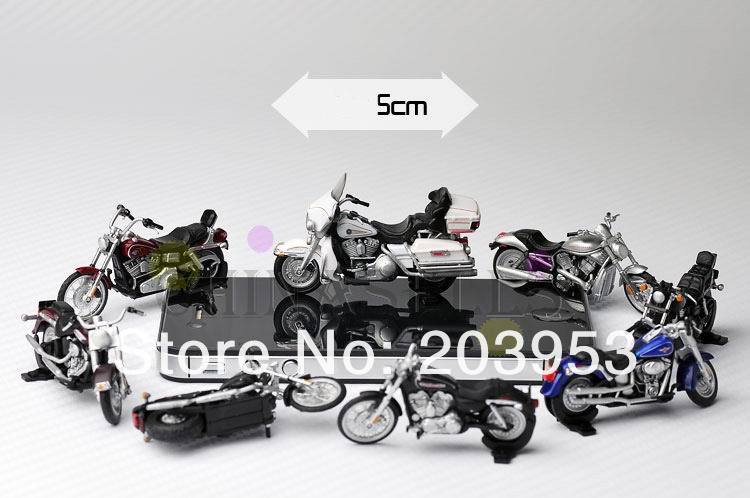 Набор игрушечных мотоциклов, 8 шт.