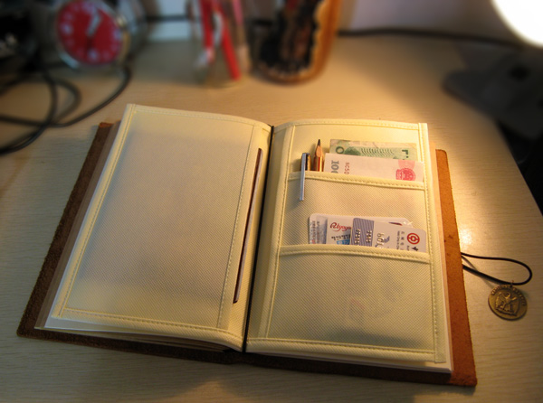 Кожаный блокнот