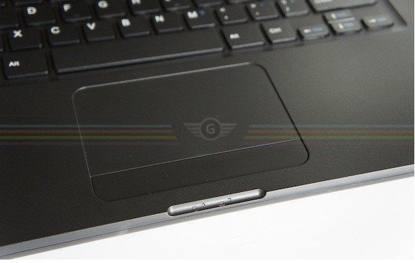 D525 - Ноутбук, Intel D525 1.86GHz, 13.3