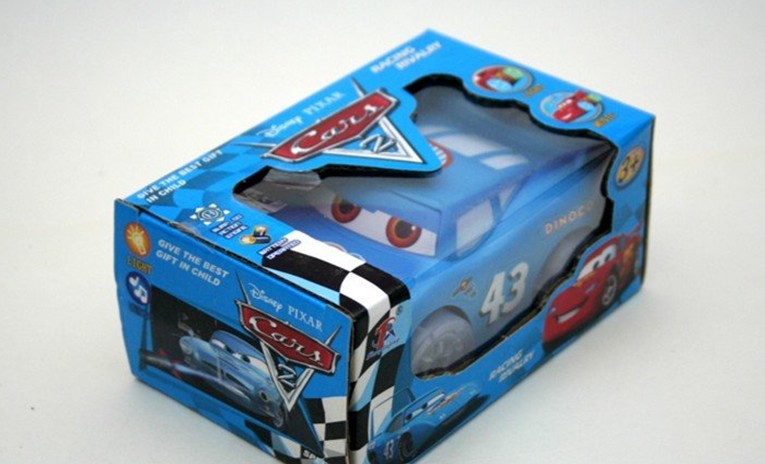 Игрушечная светящаяся машинка