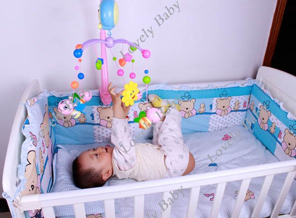 Развивающая игрушка Мобиль