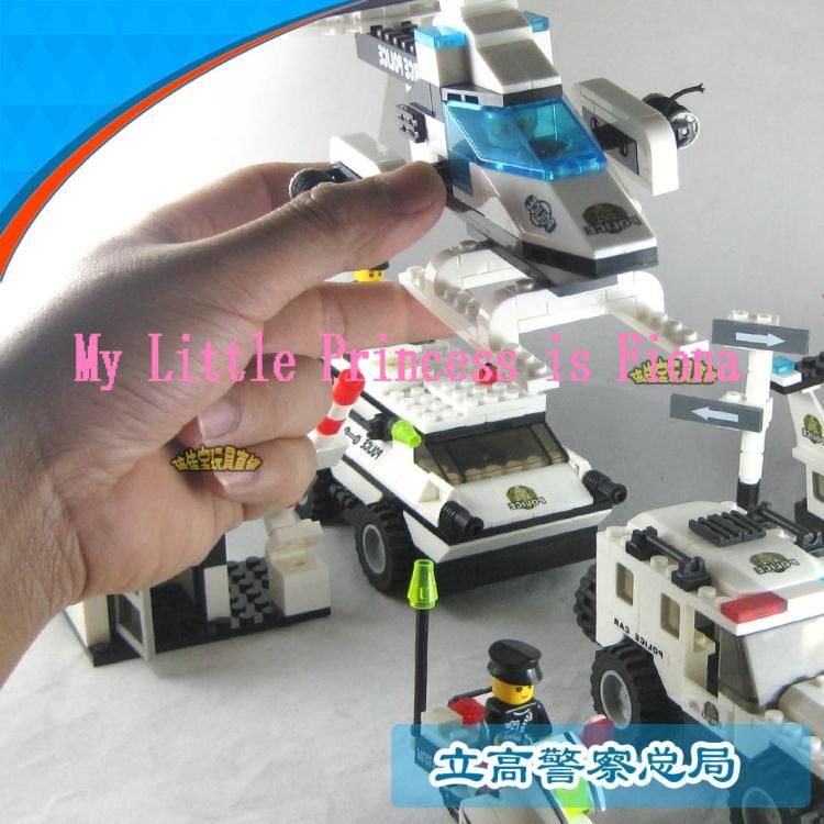 Конструктор Полицейский участок, 890 деталей