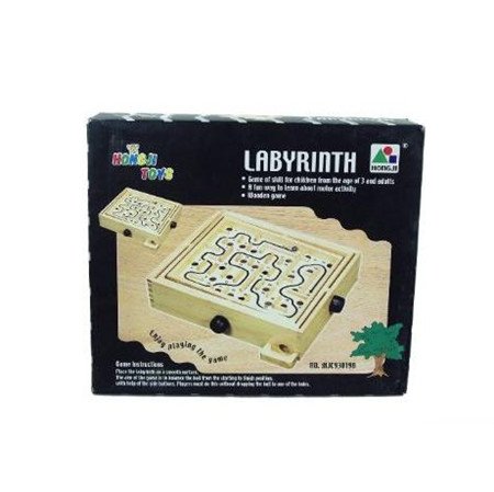 Игрушка лабиринт