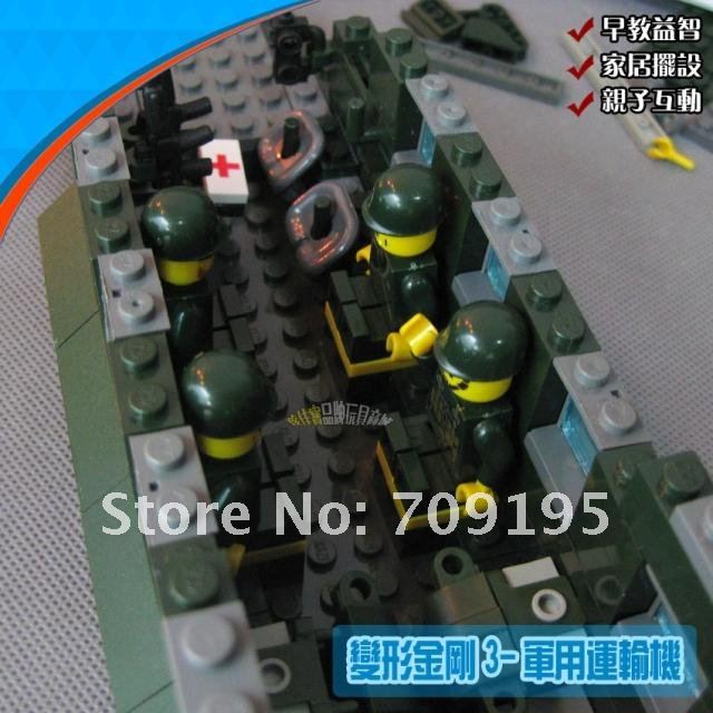 Конструктор военный вертолет, 622 детали