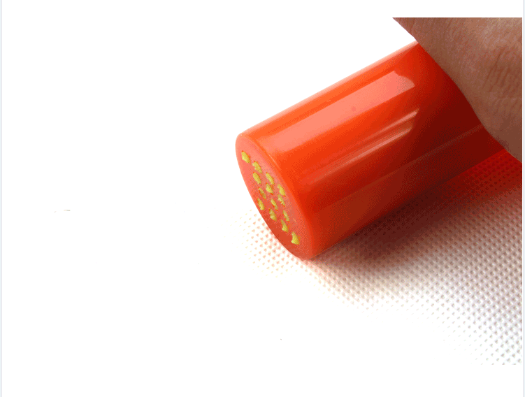 Цветной пластилин, формы и приспособления для игры