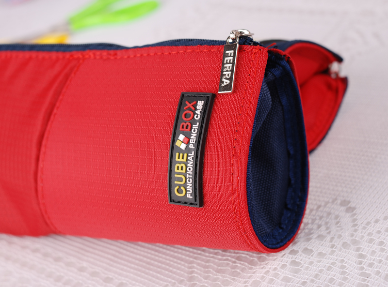 Пенал-подставка для школьных принадлежностей