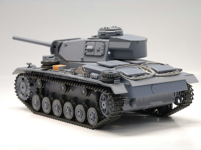 Танк бронированный на радиоуправлении 1:16 AUSF.L.SD.KFZ.141-1