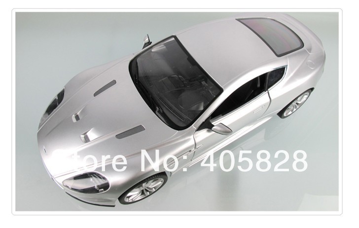 Rastar Aston Martin DBS -     1:14