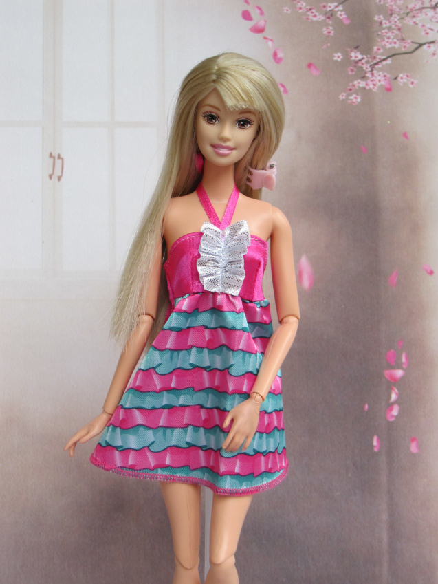 Одежда, обувь и аксессуары для Барби в стиле casual, 16 предметов