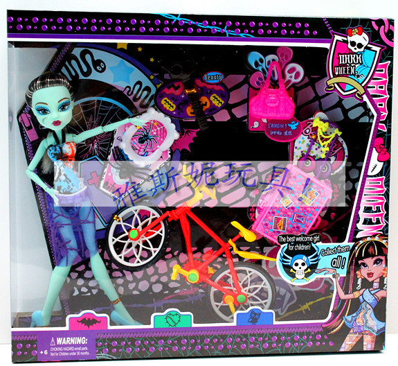 Кукла Фрэнки Штейн из Monster High с набором аксессуаров