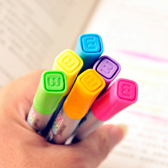 Разноцветные фломастеры