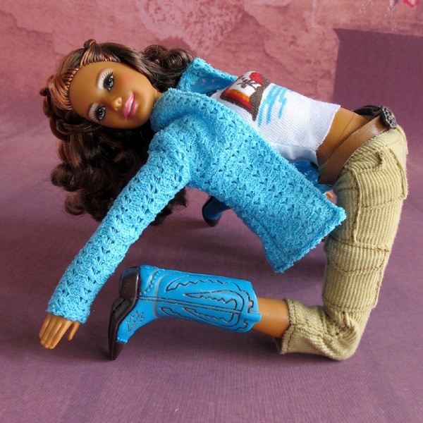 Кукла Барби с одеждой и обувью