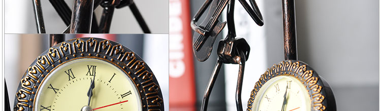 Настольная лампа с часами