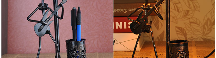 Настольная лампа с часами