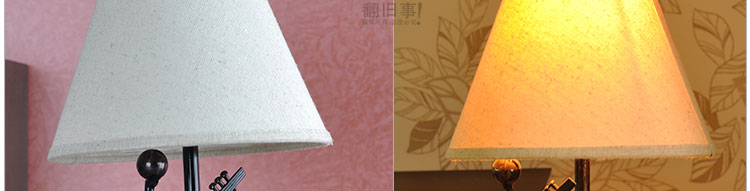 Настольная лампа с часами