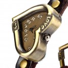 R132F - Кварцевые наручные часы в виде сердца