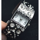 Наручные часы H009 с кристаллами